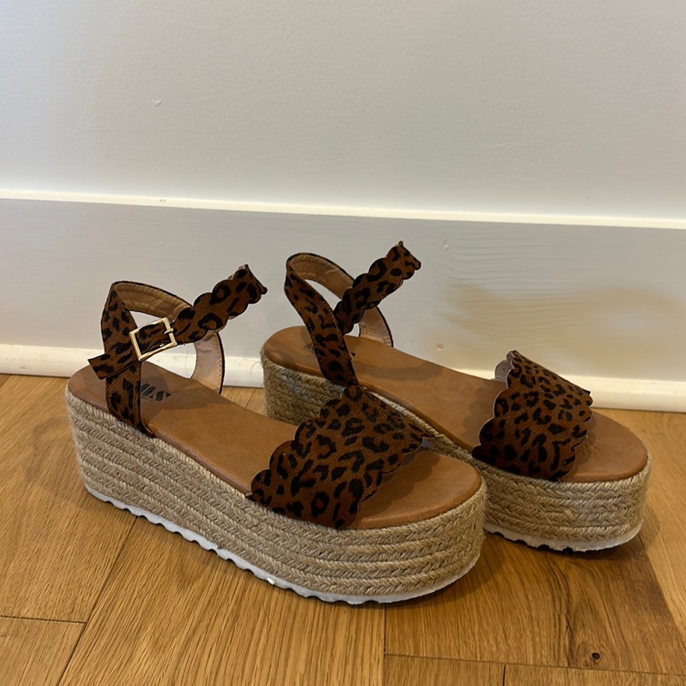 Emma animal print sandals